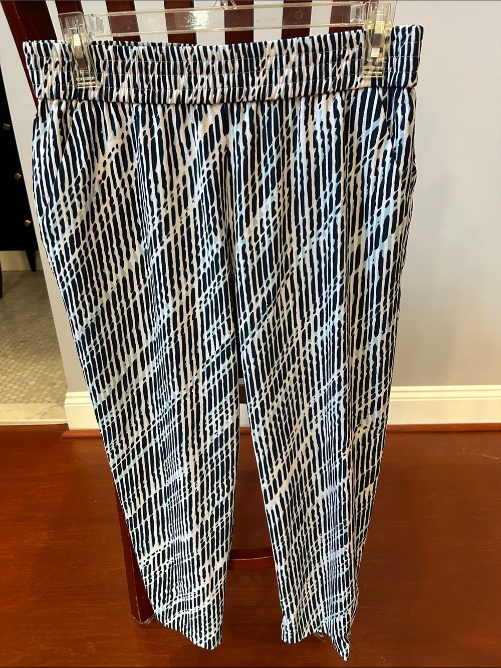 New York & Company Navy Blue and White Diagonal Stripe Joggers